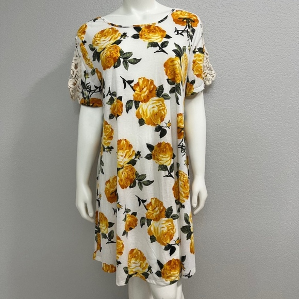 Vibe Yellow Floral Dress